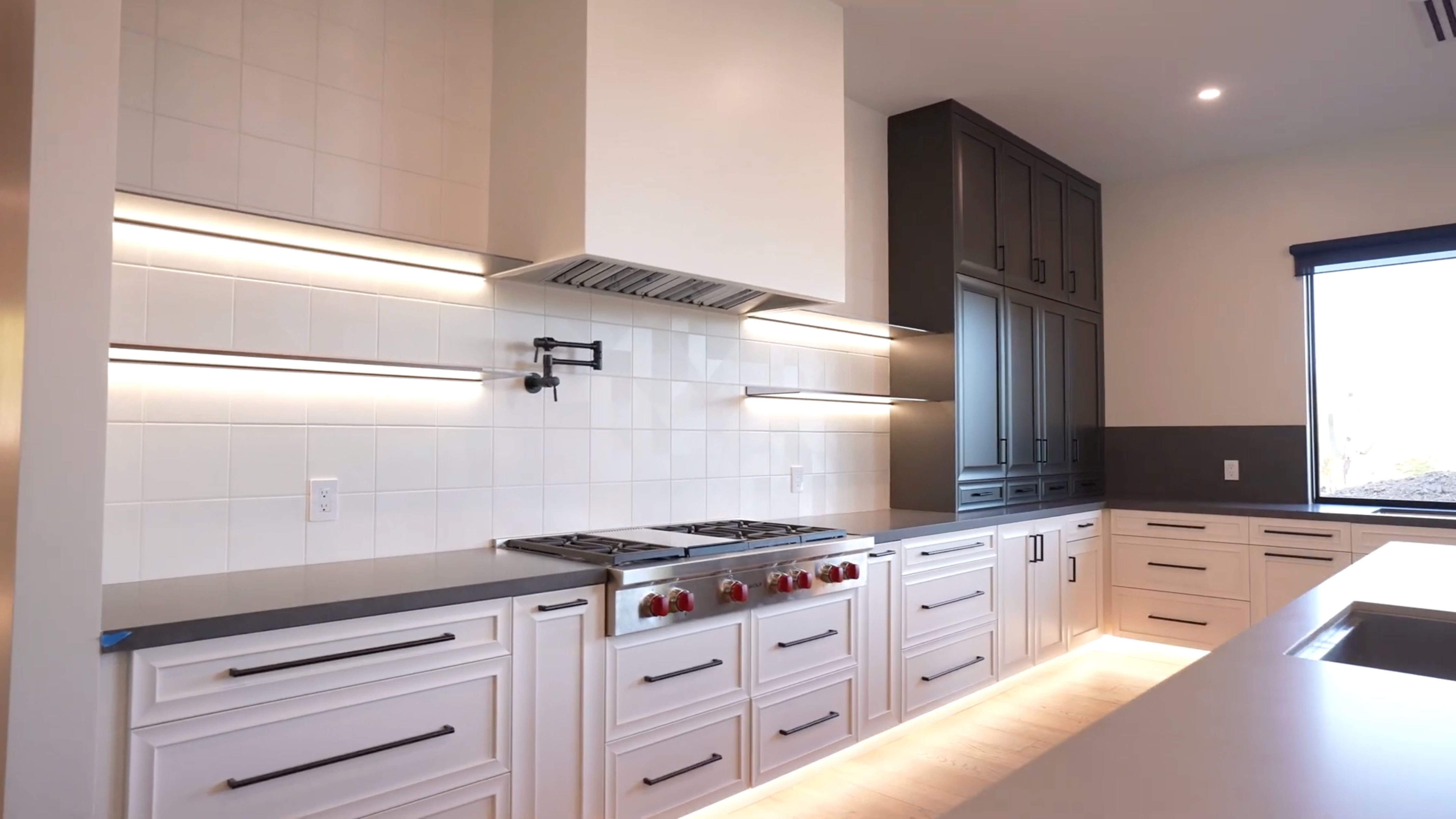 Smart Storage Solutions for Functional Kitchens (Chantilly, VA)